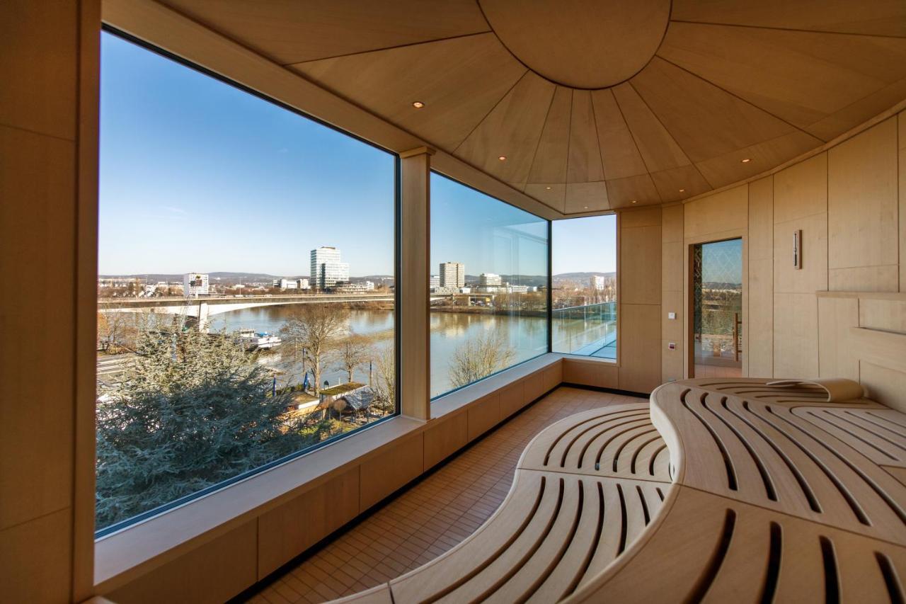 Faehrhaus Koblenz Hotel Bagian luar foto The interior of the observation deck